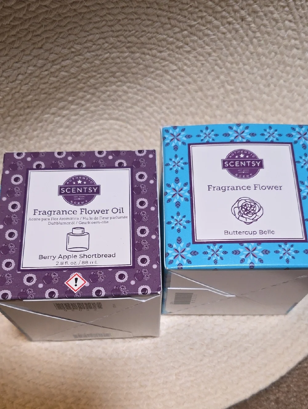 Berry Apple Shortbread Scentsy Fragrance Flower
